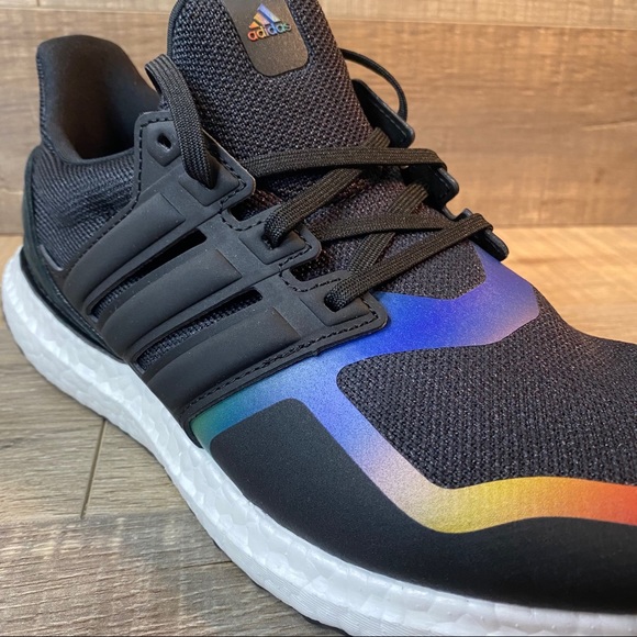 UltraBoost DNA Running Shoes ‘Rainbow Iridescent’ - Picture 6 of 9